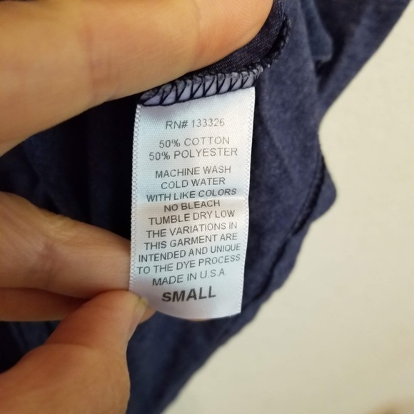 NEW 🍺Happy Hour🍺 Graphic Tee Small - Picture 5 of 5